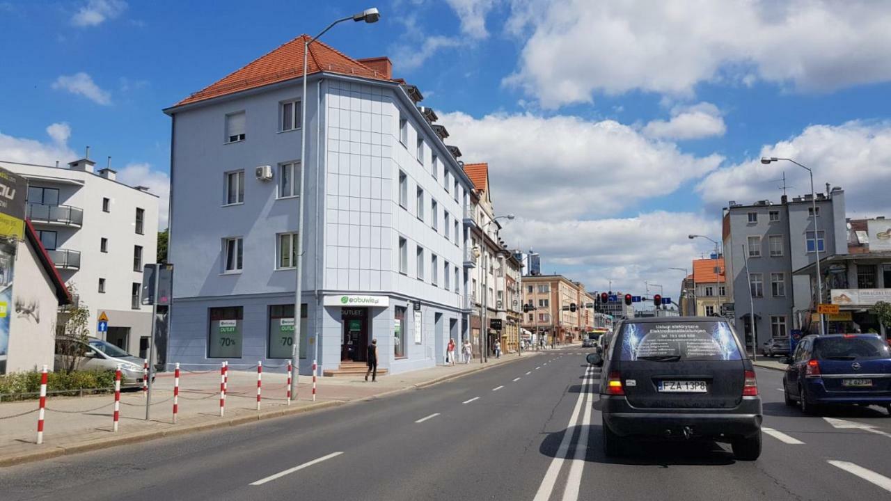 Apartamenty Sofija Deluxe Centrum Zielona Góra Eksteriør billede
